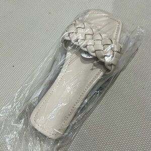 Brand new truffle size 41 wide fit